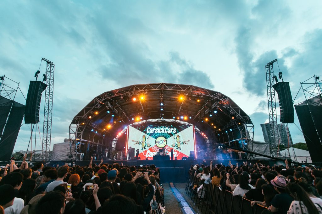 carsick cars_dali (1)